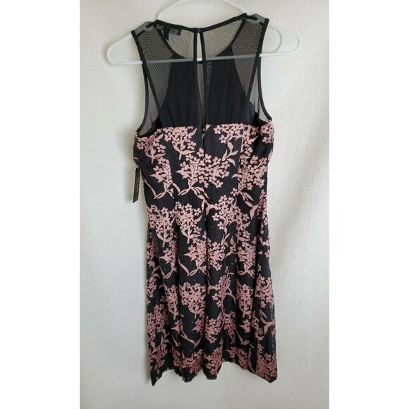Guess Womens 6 Printed Illusion Trim Fit N Flare Dress Pink Black Sleeveless NWT - Picture 11 of 11